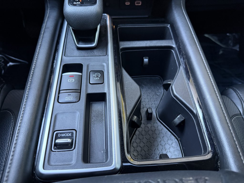 Used 2024 Nissan Pathfinder SL w/ SL Premium Package image 22