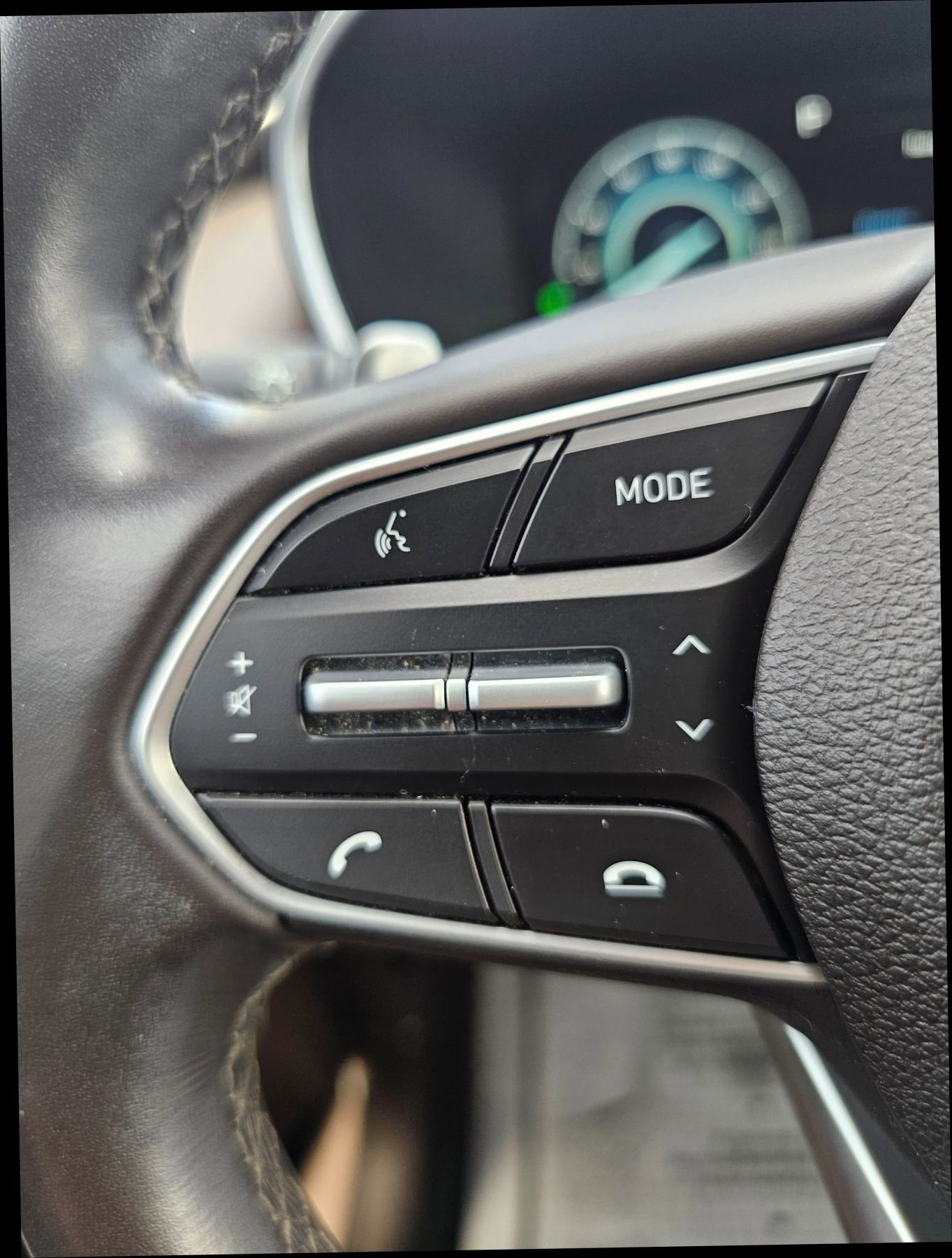 Used 2022 Hyundai Santa Fe Limited image 19