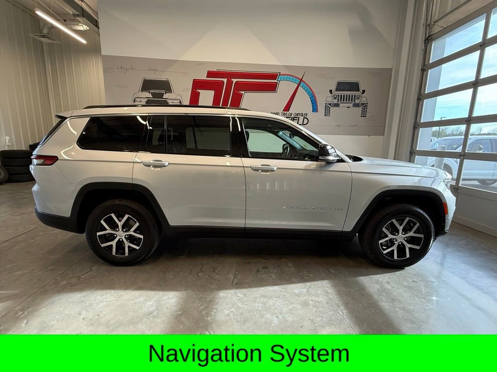 Used 2025 Jeep Grand Cherokee L Limited w/ Luxury Tech Group II image 2