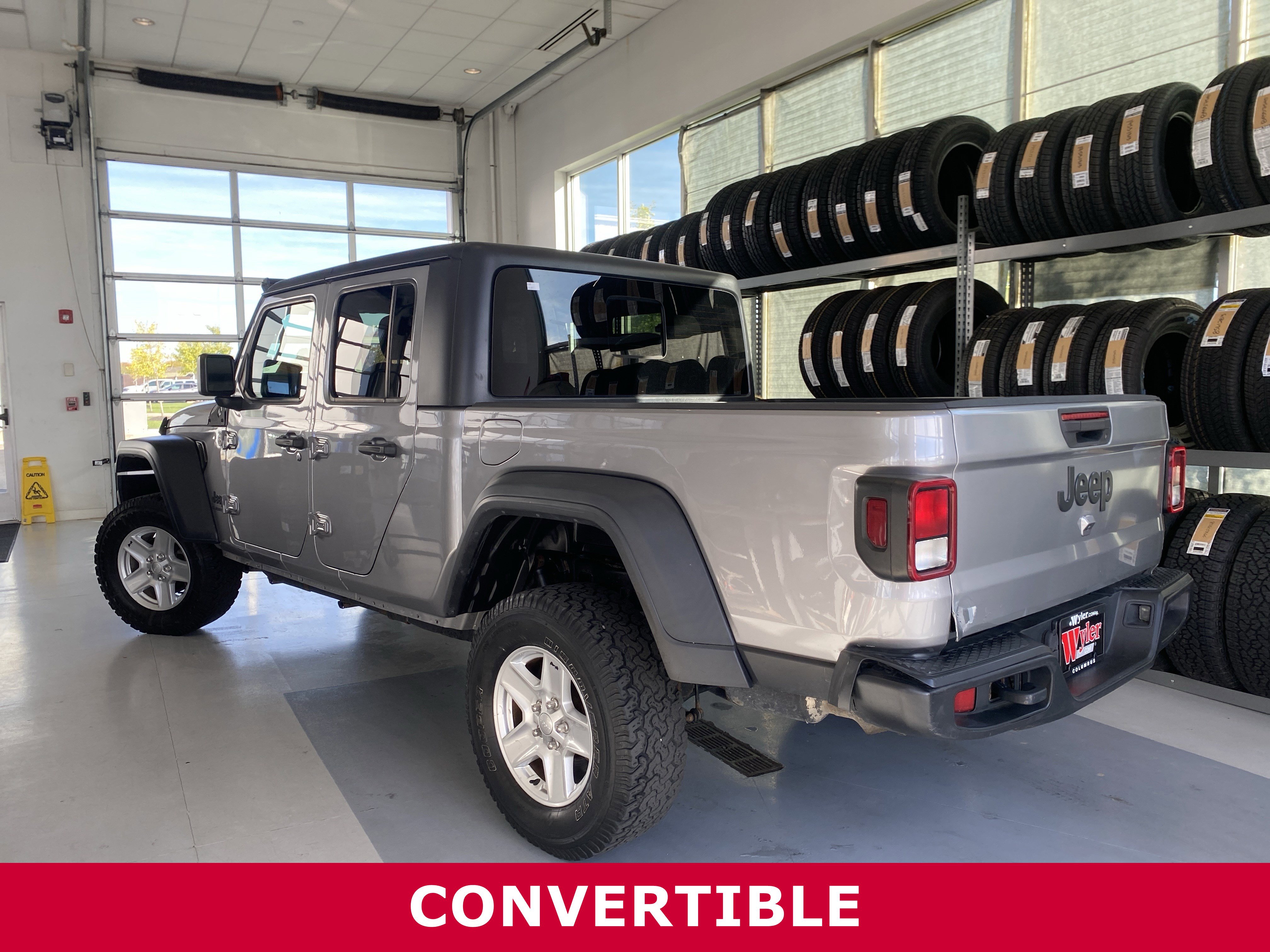 Used 2020 Jeep Gladiator Sport w/ Quick Order Package 24S image 3