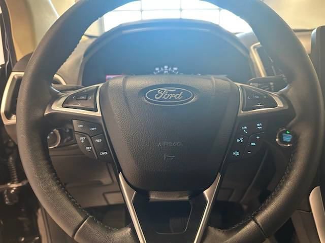 Used 2024 Ford Edge SEL w/ Convenience Package AWD/4WD image 8