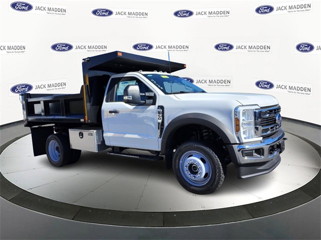 New 2025 Ford F550 4x4 Regular Cab Super Duty image 8