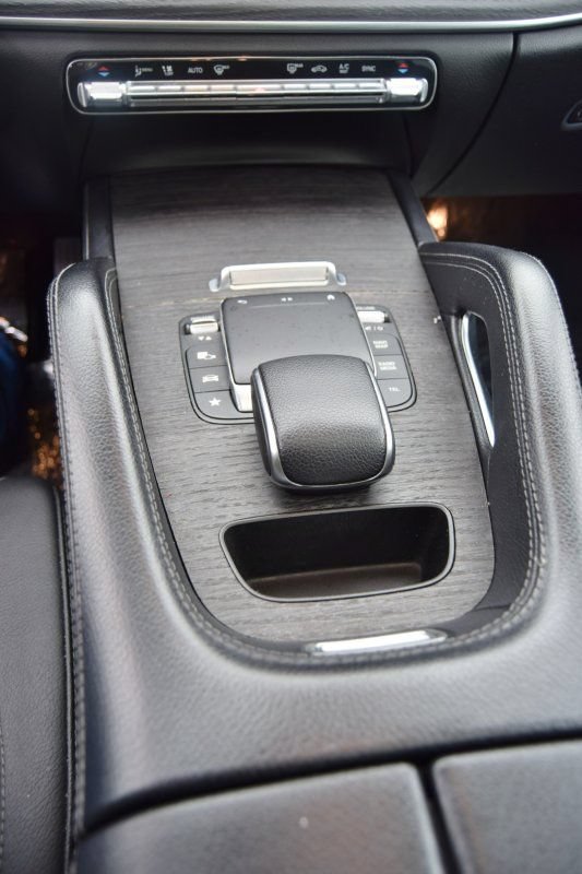 Used 2021 Mercedes-Benz GLE 350 4MATIC w/ Premium Package image 30