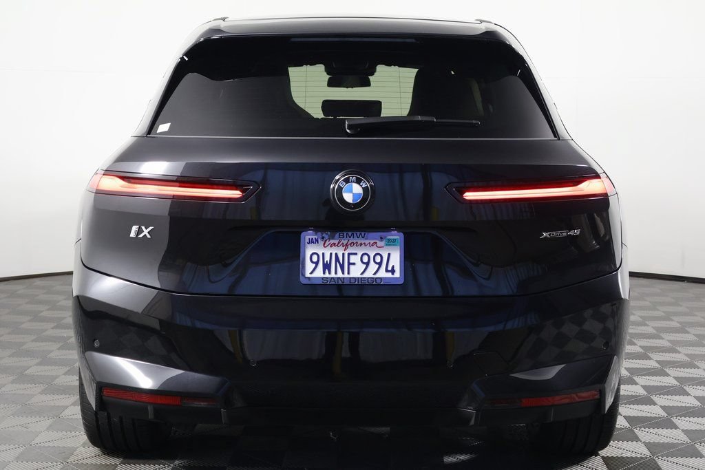 Certified 2026 BMW iX xDrive45 w/ Premium Package AWD/4WD image 5