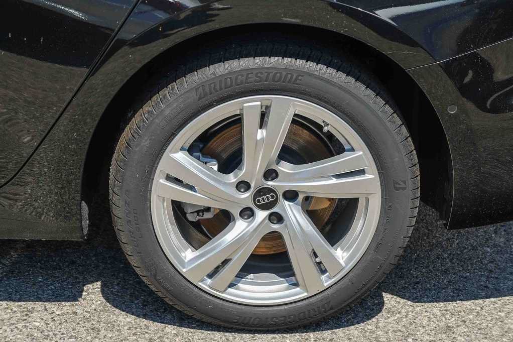 Used 2025 Audi A5 2.0T Premium w/ Convenience Package AWD/4WD image 11