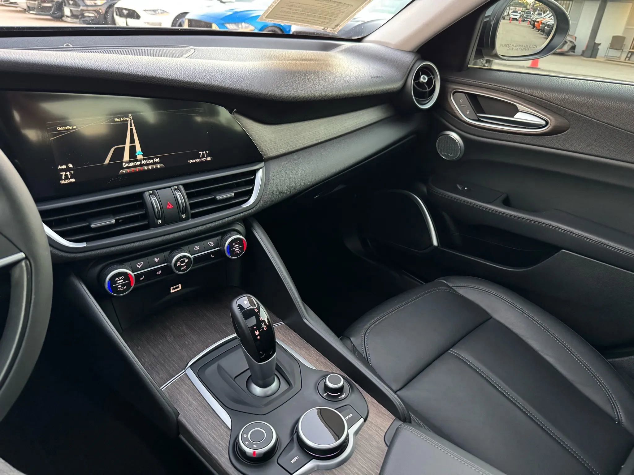 Used 2018 Alfa Romeo Giulia Ti image 41