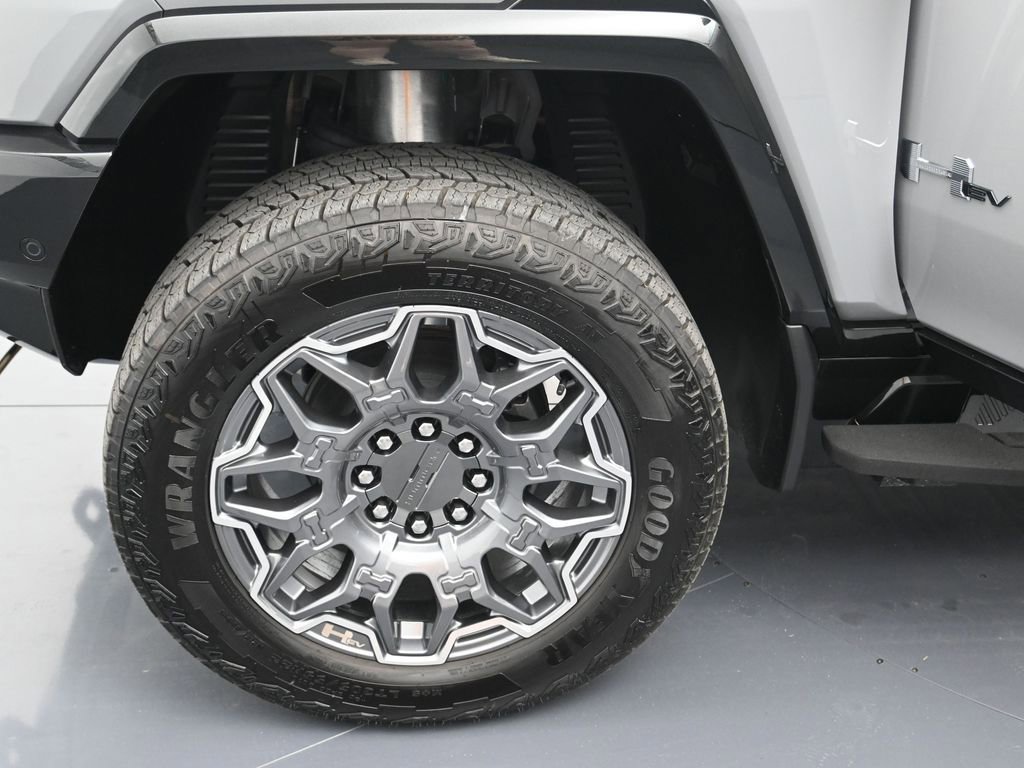 New 2025 GMC Hummer EV 3X image 10