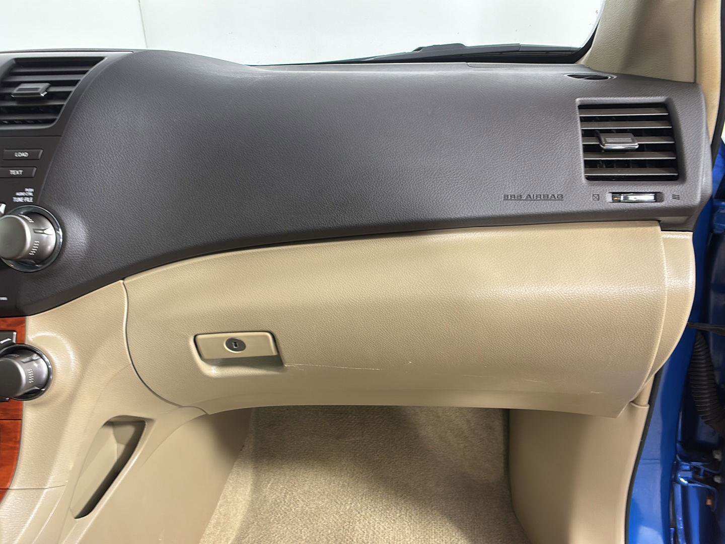 Used 2008 Toyota Highlander Limited AWD/4WD image 25