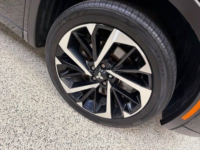 Used 2022 Mitsubishi Outlander SEL FWD image 13