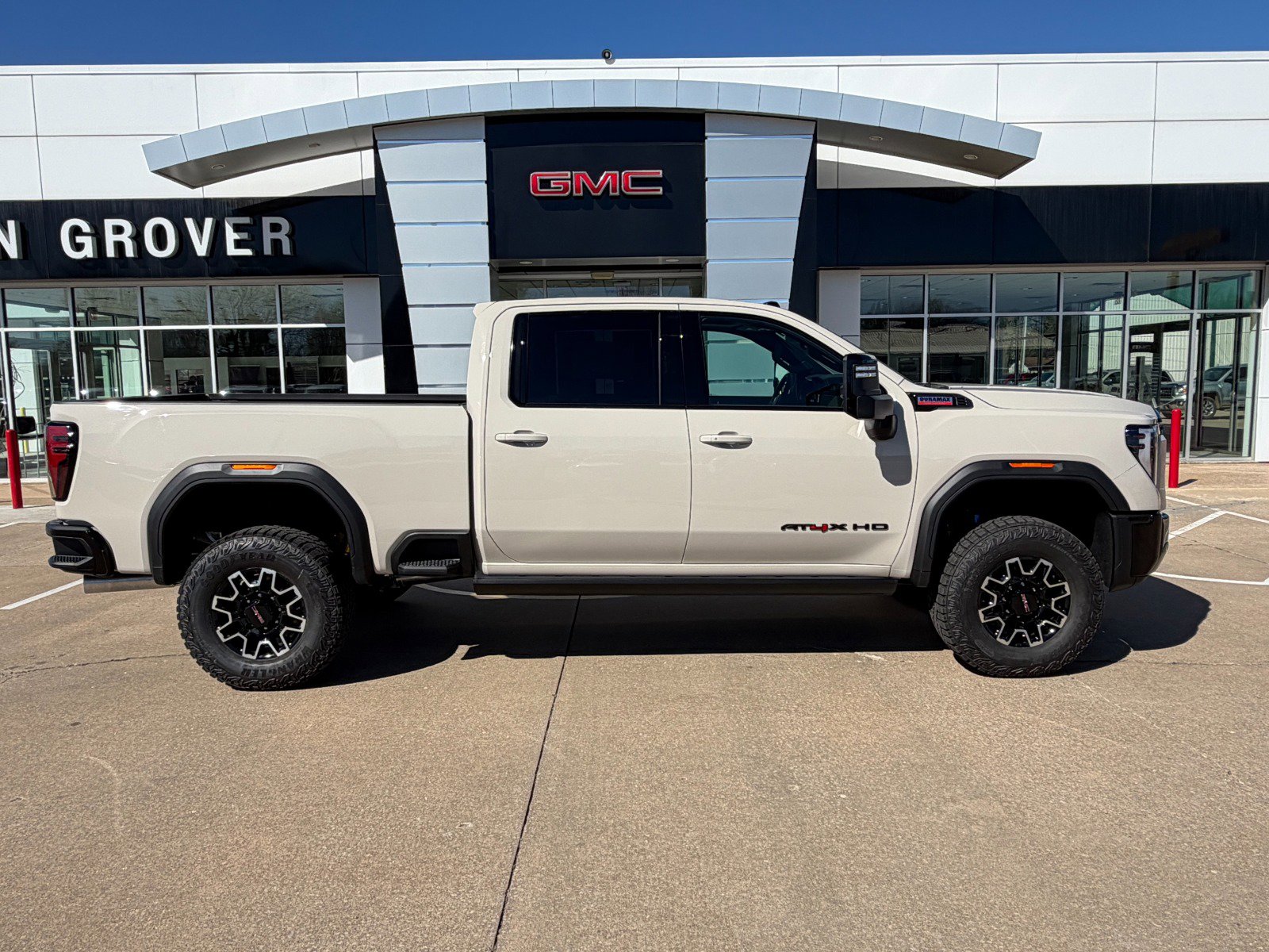 New 2026 GMC Sierra 2500 AT4X w/ LPO, Black Badging Package image 35