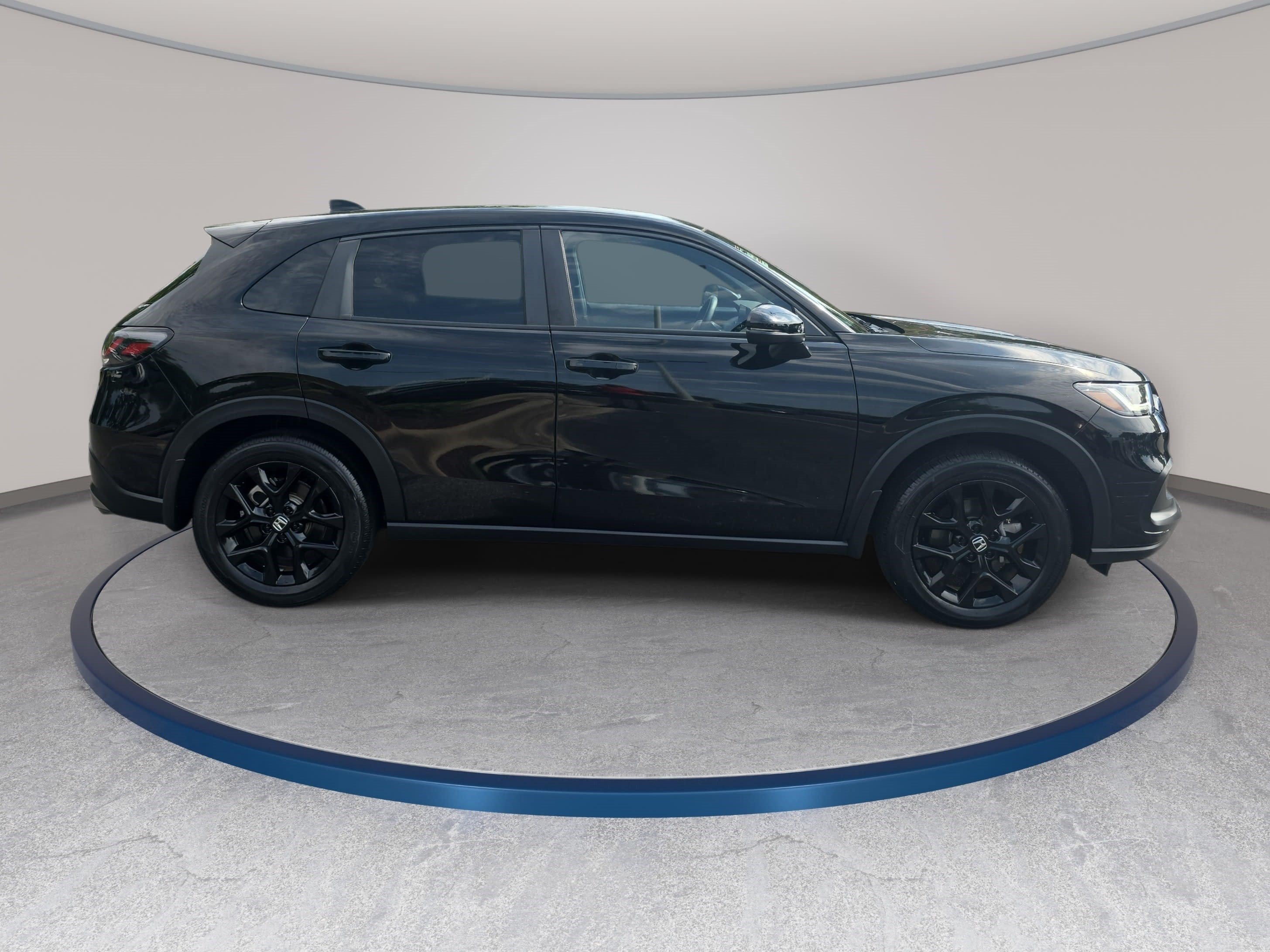 Used 2024 Honda HR-V Sport image 4