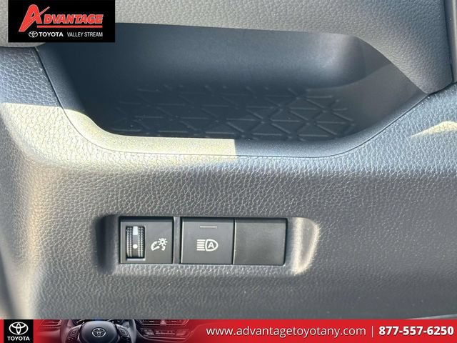 Certified 2025 Toyota RAV4 XLE AWD/4WD image 23