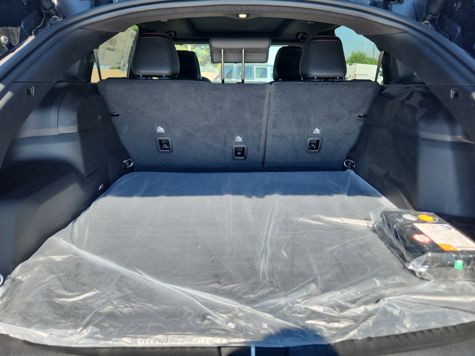 New 2025 Jeep Wagoneer S Launch Edition image 35