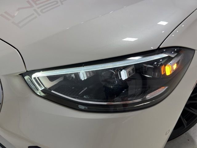 Used 2022 Mercedes-Benz S 500 4MATIC w/ AMG Line Package image 13