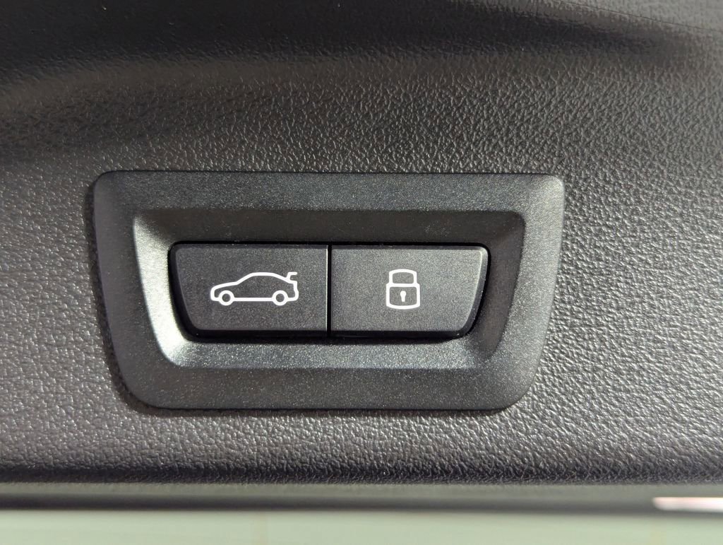 Used 2025 BMW X5 xDrive40i image 49