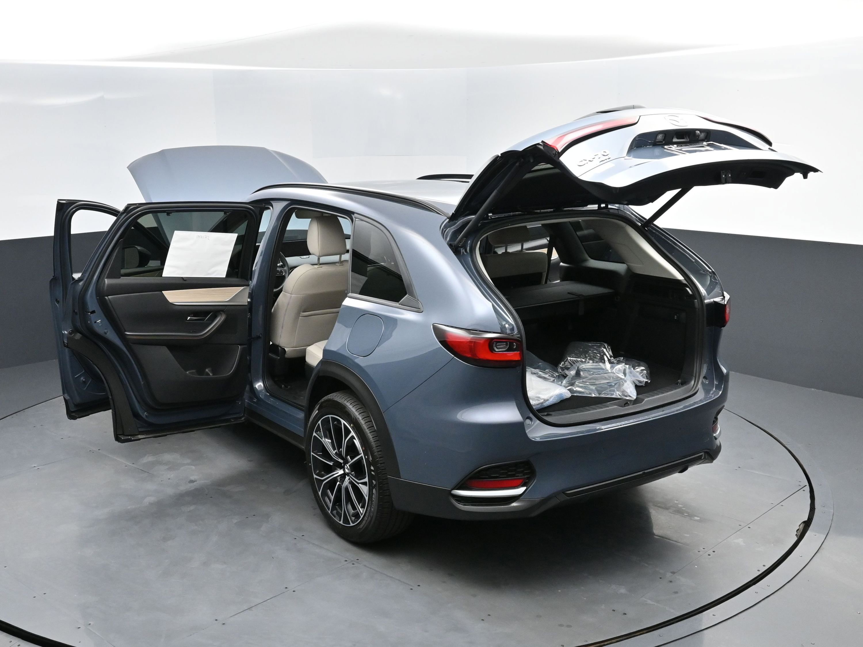 New 2025 MAZDA CX-70 Plug-In Hybrid w/ Premium Pkg image 15