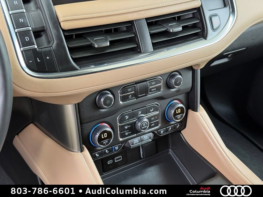 Used 2024 Chevrolet Suburban Premier w/ Premium Package AWD/4WD image 37