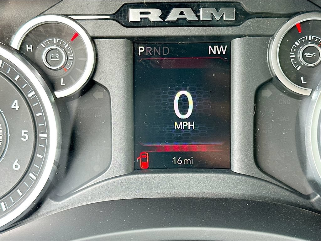 New 2026 RAM 2500 Tradesman AWD/4WD image 15