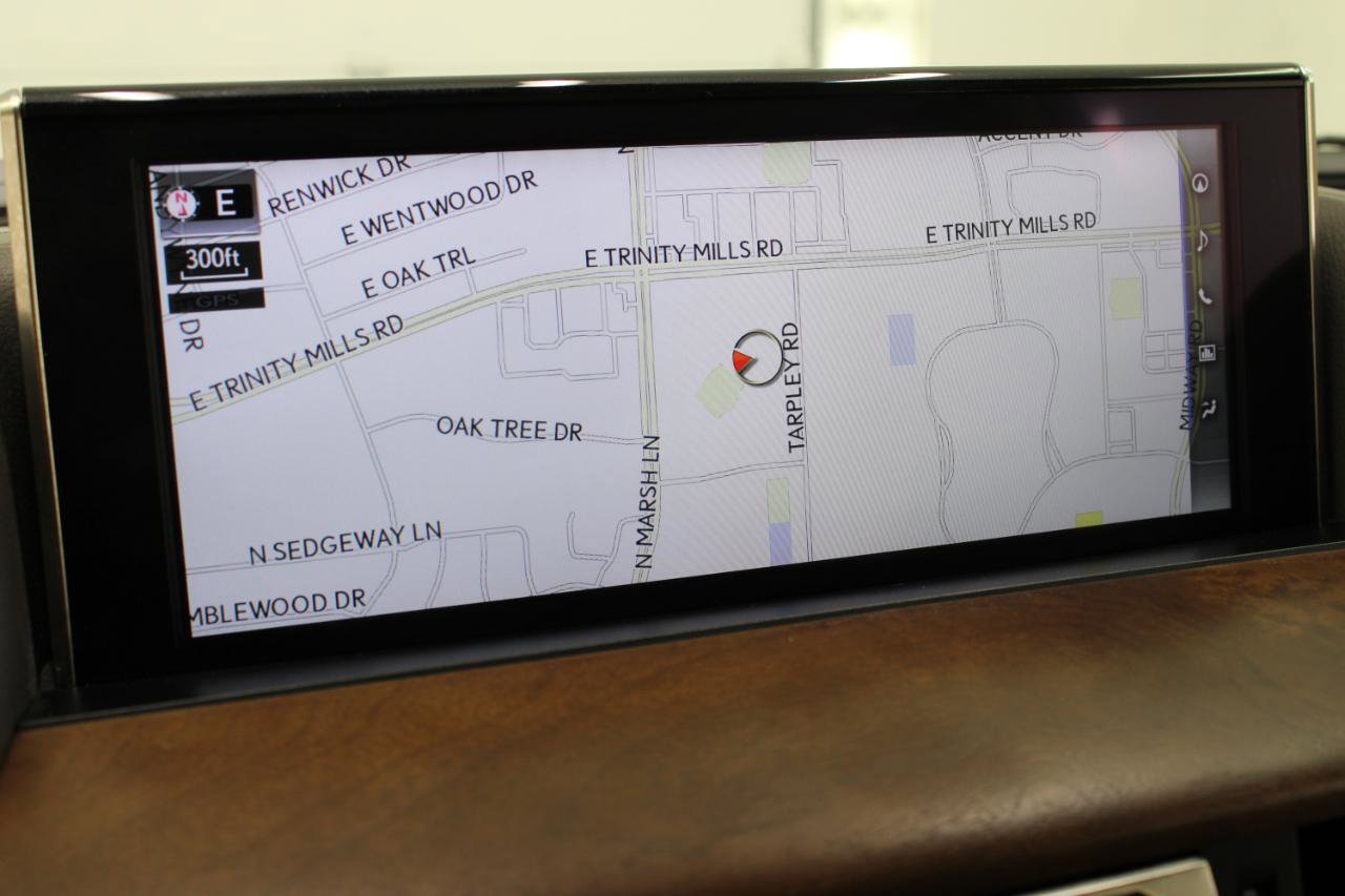 Used 2017 Lexus LX 570 4WD w/ Luxury Package image 63