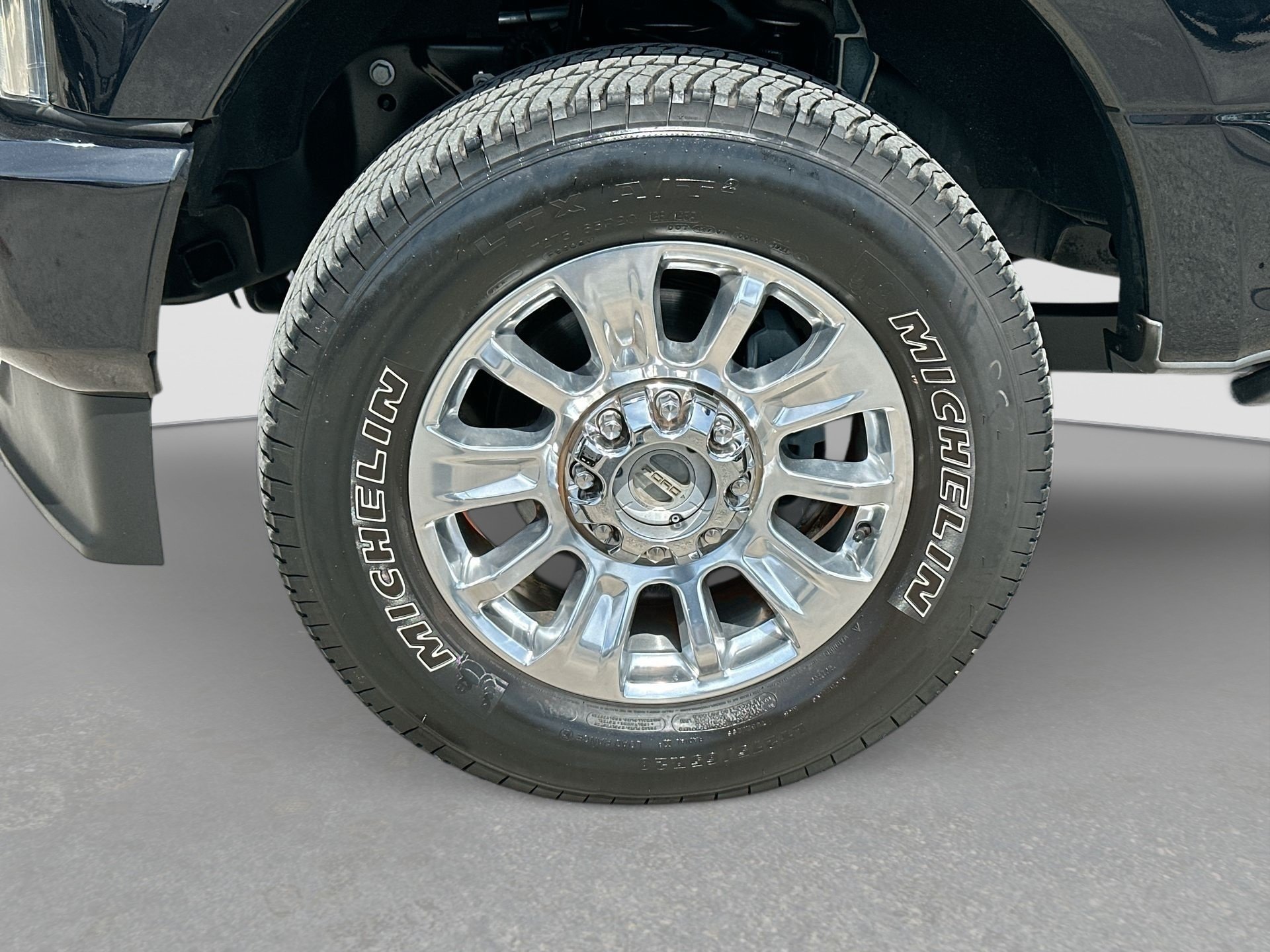Used 2021 Ford F350 Limited AWD/4WD image 33