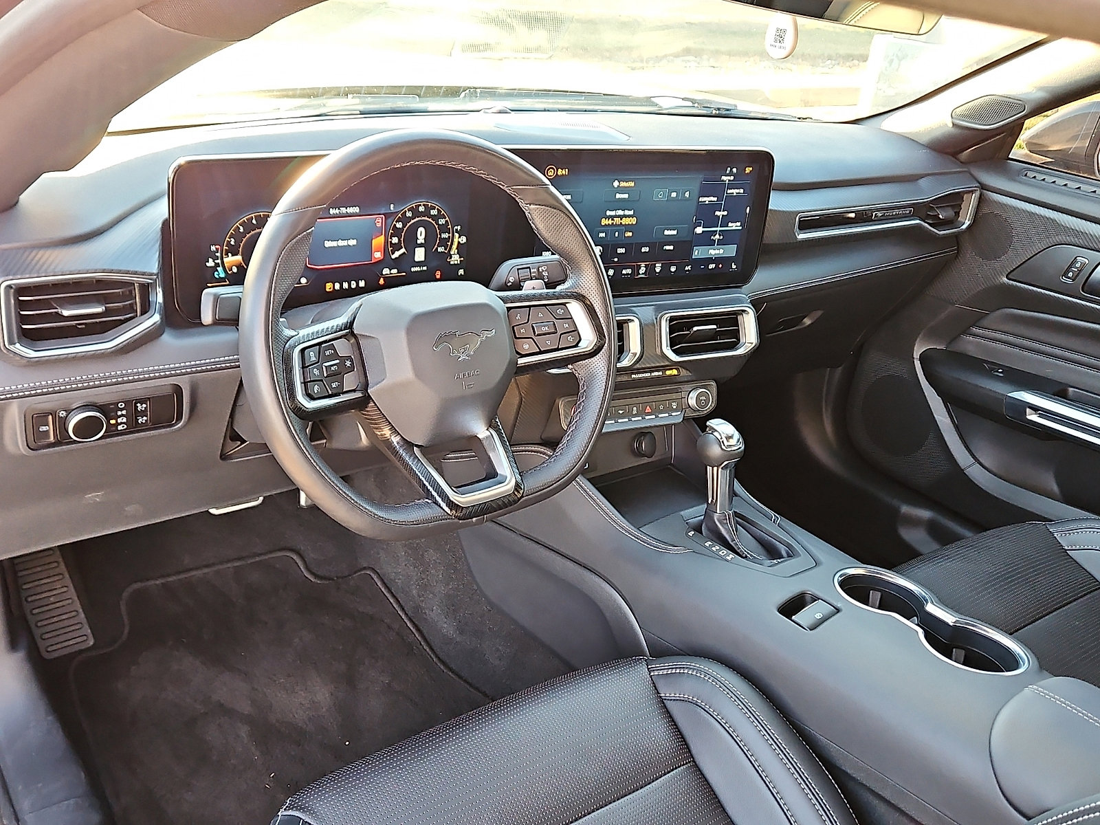 Used 2025 Ford Mustang GT Premium image 11