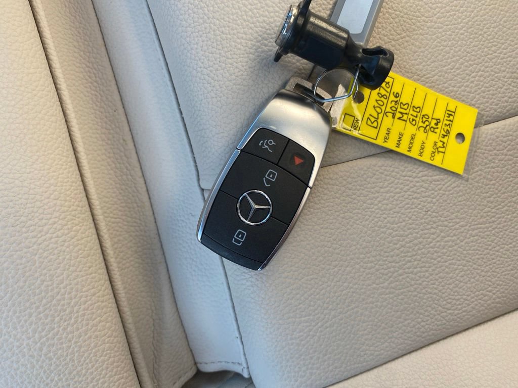 Used 2026 Mercedes-Benz GLB 250 4MATIC image 28