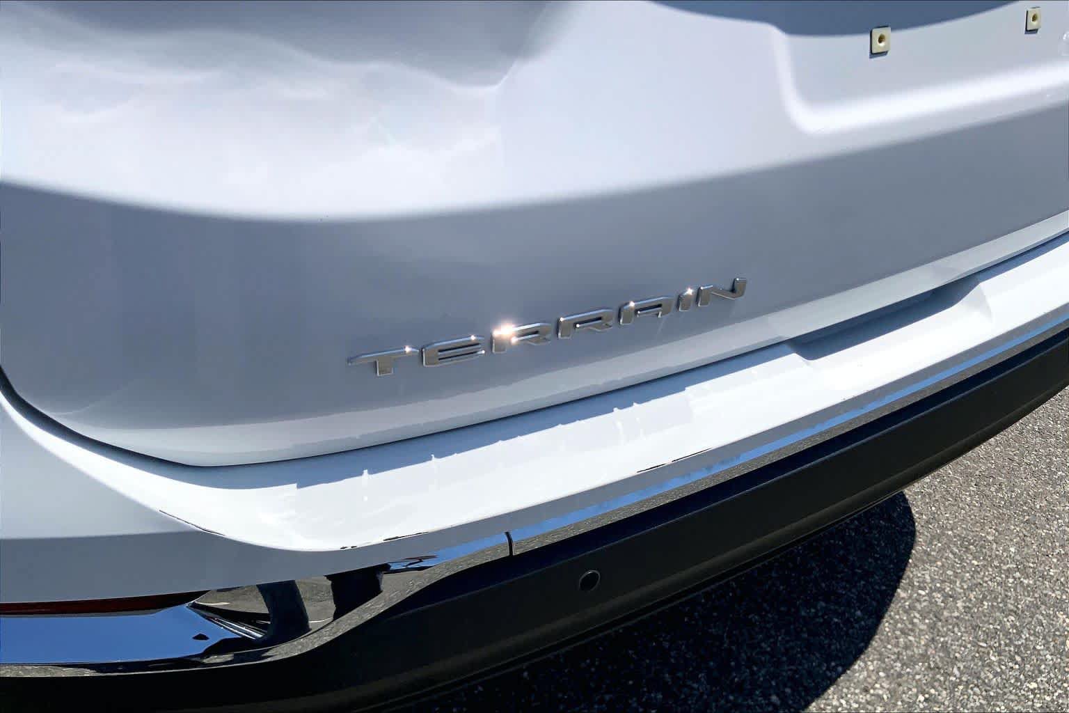 Certified 2023 GMC Terrain SLT AWD/4WD image 32