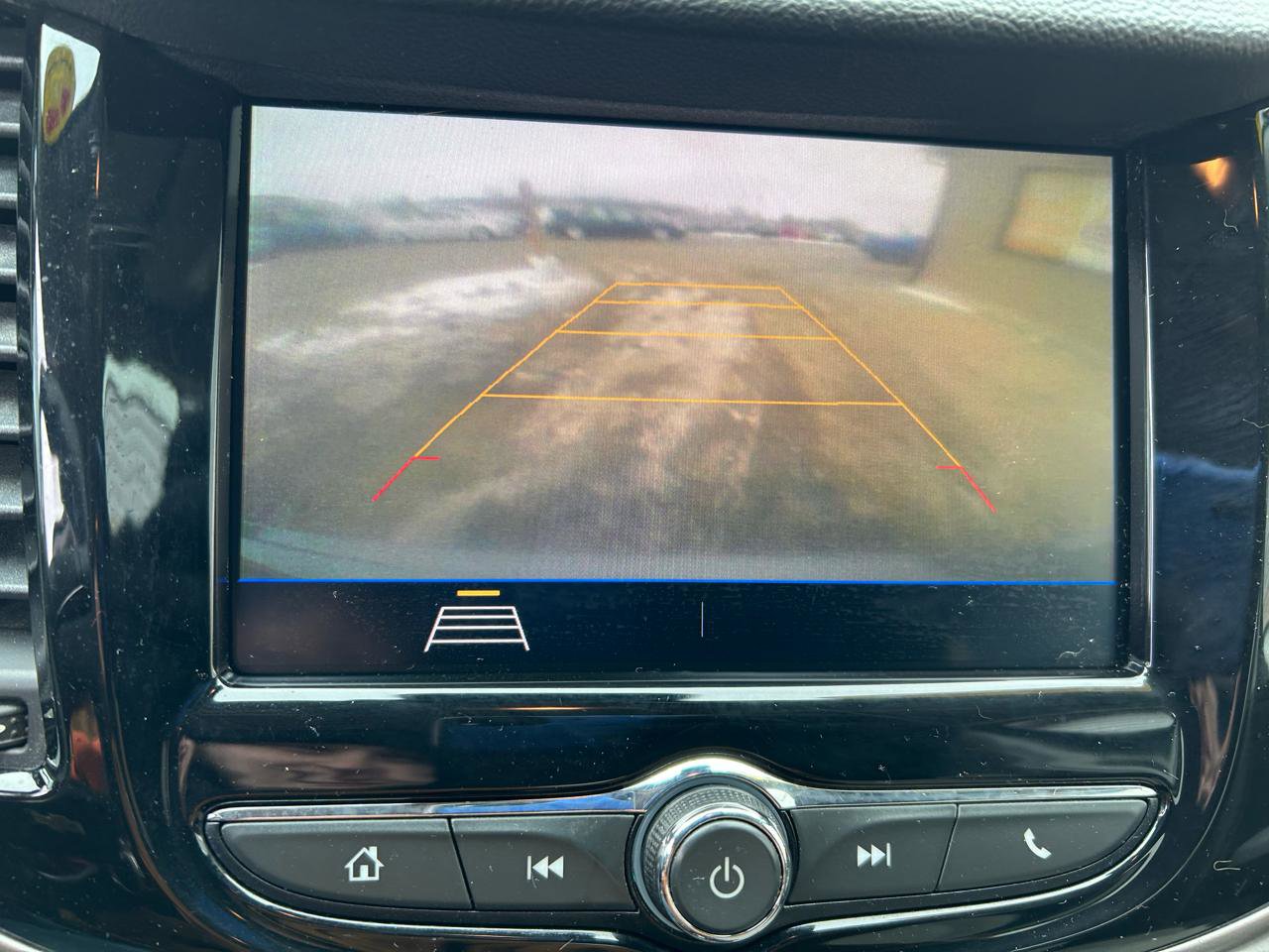 Used 2020 Chevrolet Trax LT image 22