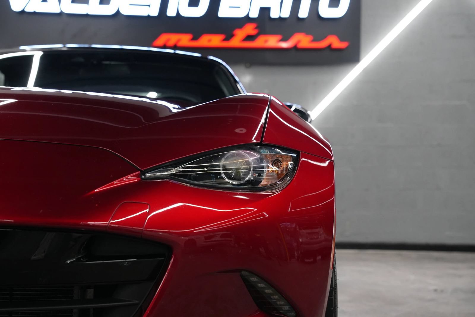 Used 2023 MAZDA MX-5 Miata Club w/ Brembo/BBS Recaro Package RWD image 8