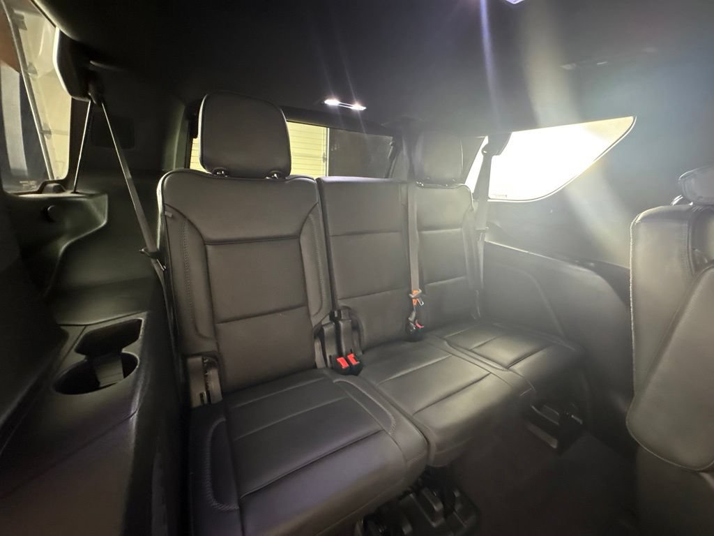 Used 2021 GMC Yukon Denali w/ Denali Premium Package RWD image 59
