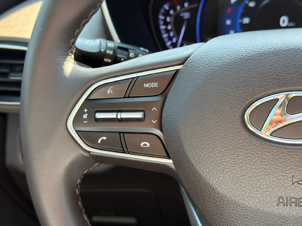 Used 2020 Hyundai Santa Fe SEL w/ Convenience Package FWD image 22