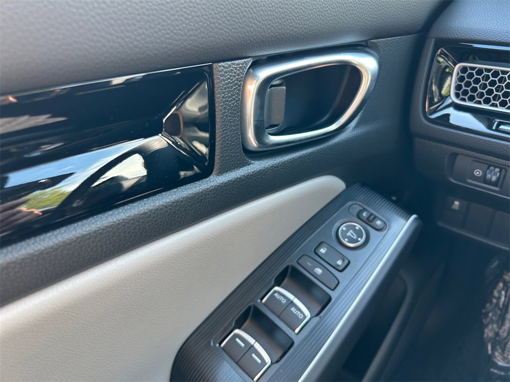 New 2025 Honda Civic Sport Touring image 25