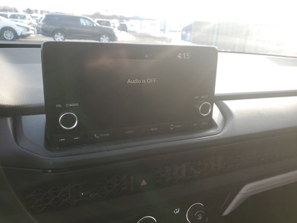 Used 2025 Honda Accord LX image 17