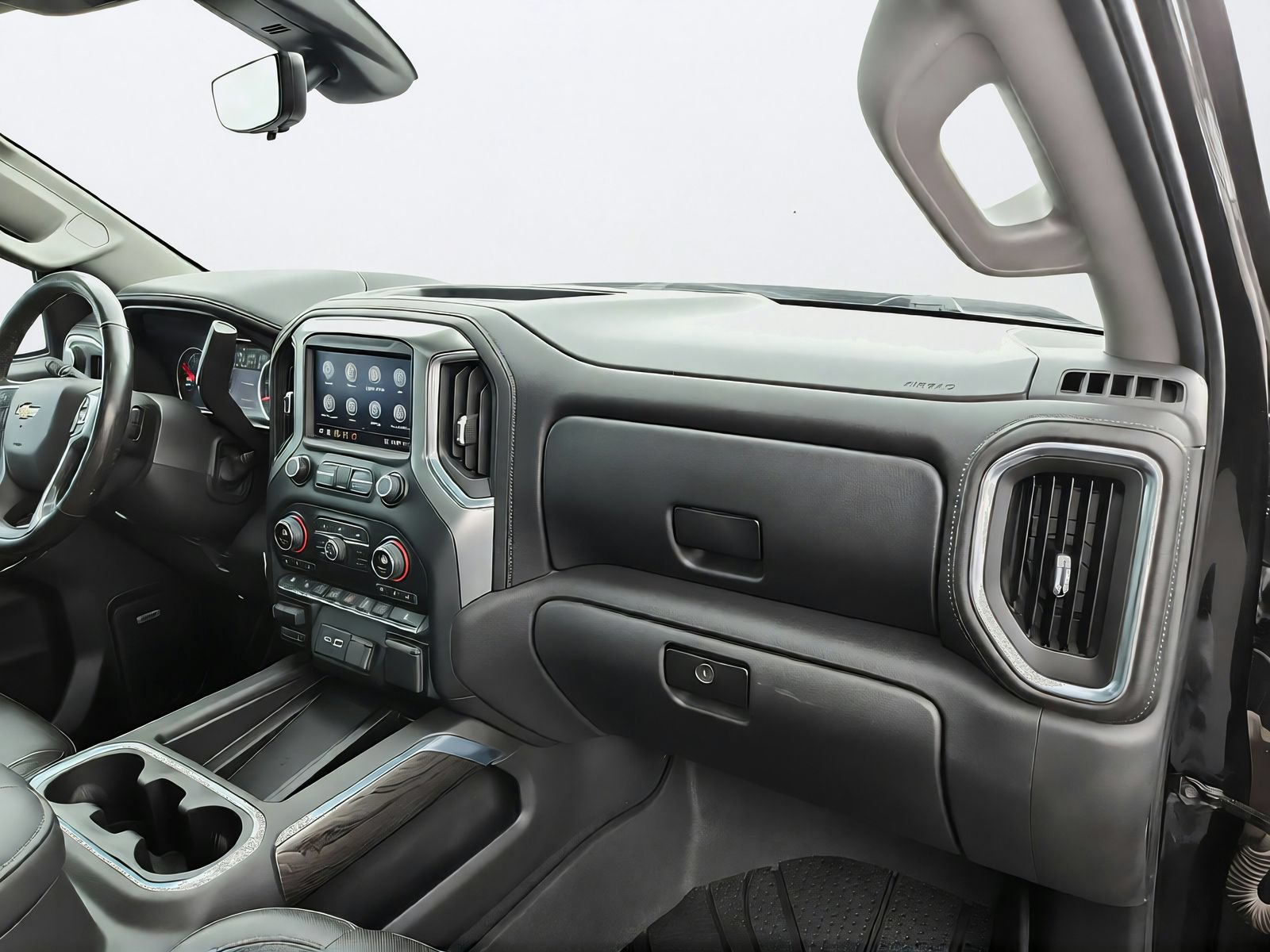 Used 2020 Chevrolet Silverado 1500 LTZ w/ LTZ Premium Package AWD/4WD image 27