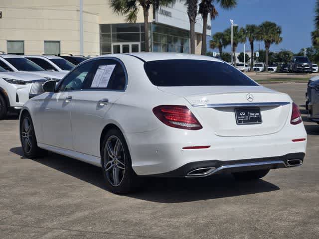 Used 2019 Mercedes-Benz E 300 image 4