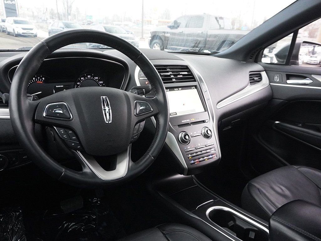 Used 2019 Lincoln MKC Reserve w/ MKC Climate Package AWD/4WD image 29
