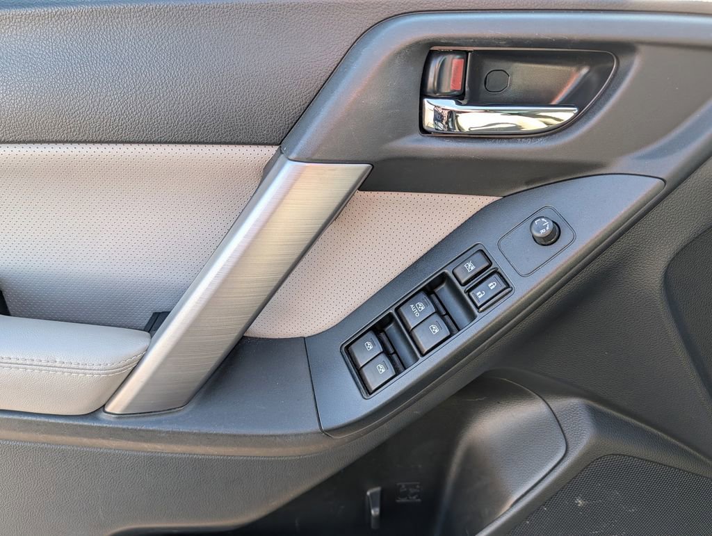 Used 2014 Subaru Forester 2.5i Touring image 19