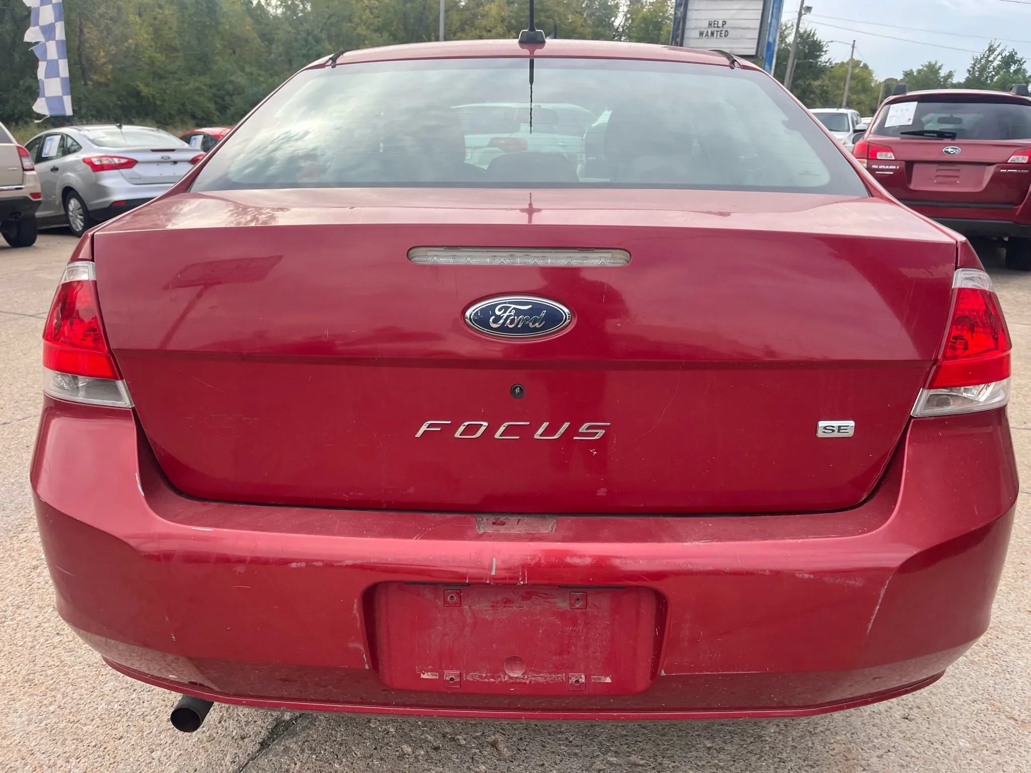 Used 2009 Ford Focus SE FWD image 7