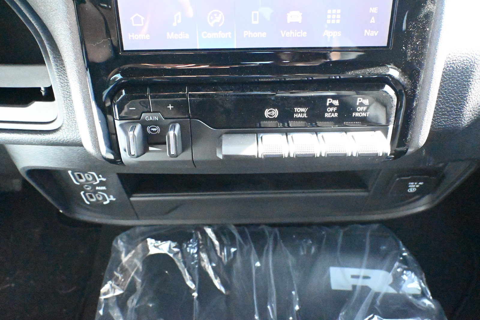New 2026 RAM 2500 Tradesman RWD image 19