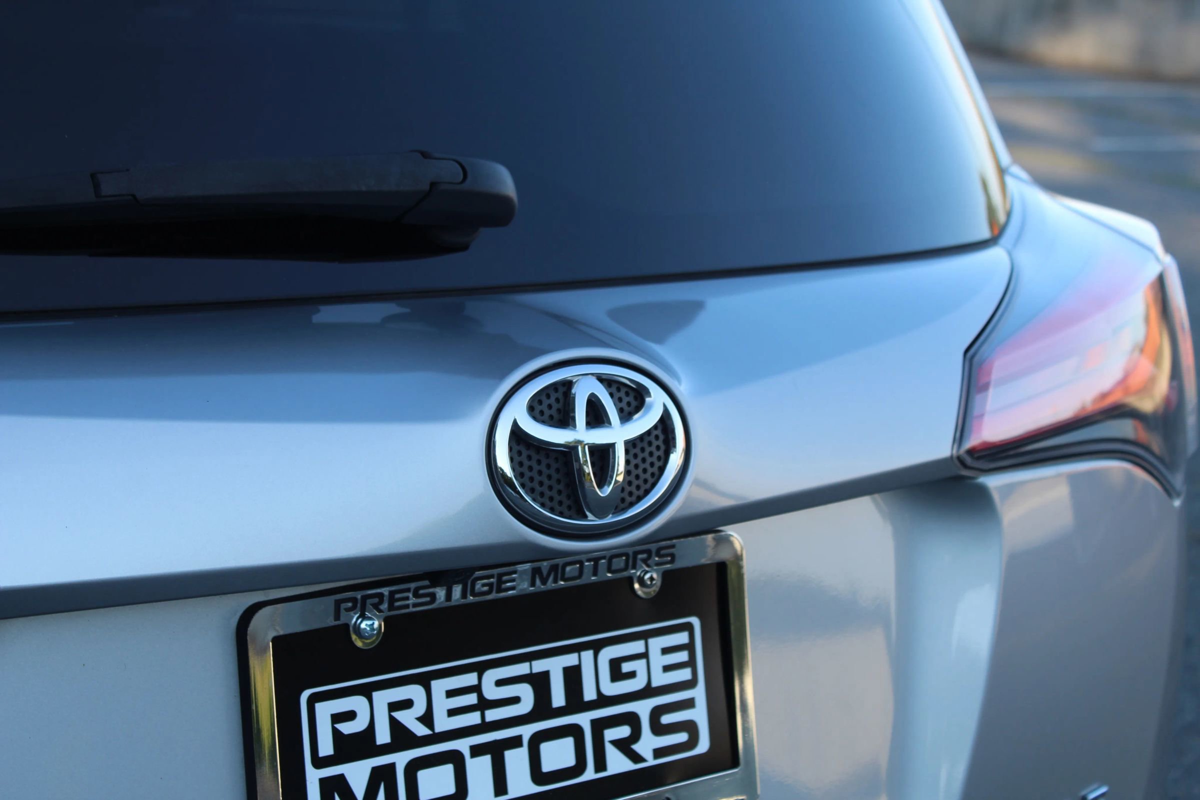 Used 2018 Toyota RAV4 XLE image 42