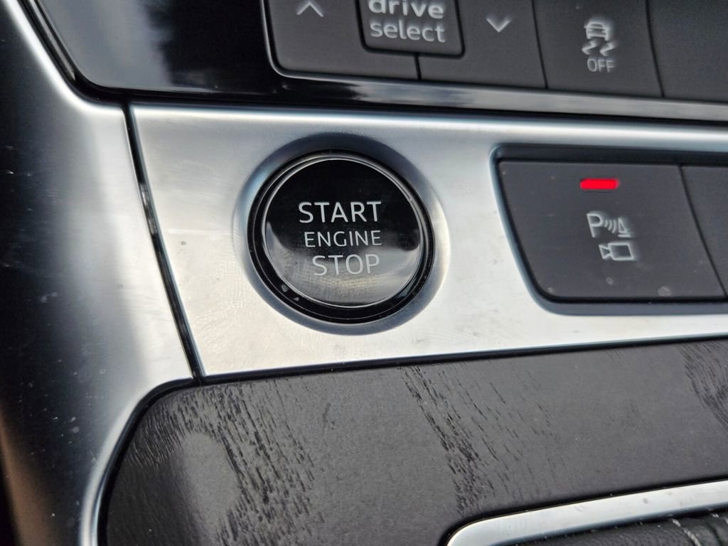 Used 2023 Audi A6 Premium Plus w/ Premium Plus Package AWD/4WD image 24