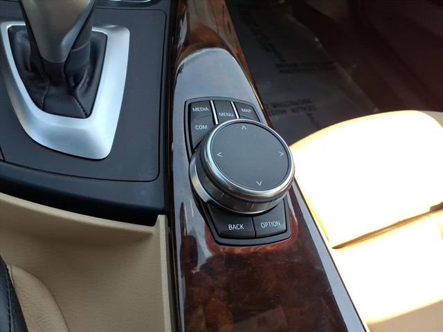 Used 2018 BMW 330i xDrive Sedan w/ Premium Package image 29