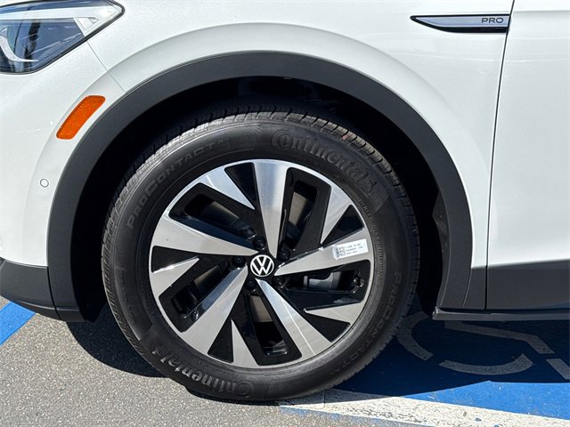 New 2025 Volkswagen ID.4 Pro image 10