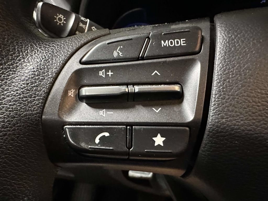 Used 2022 Hyundai Kona SE AWD/4WD image 27