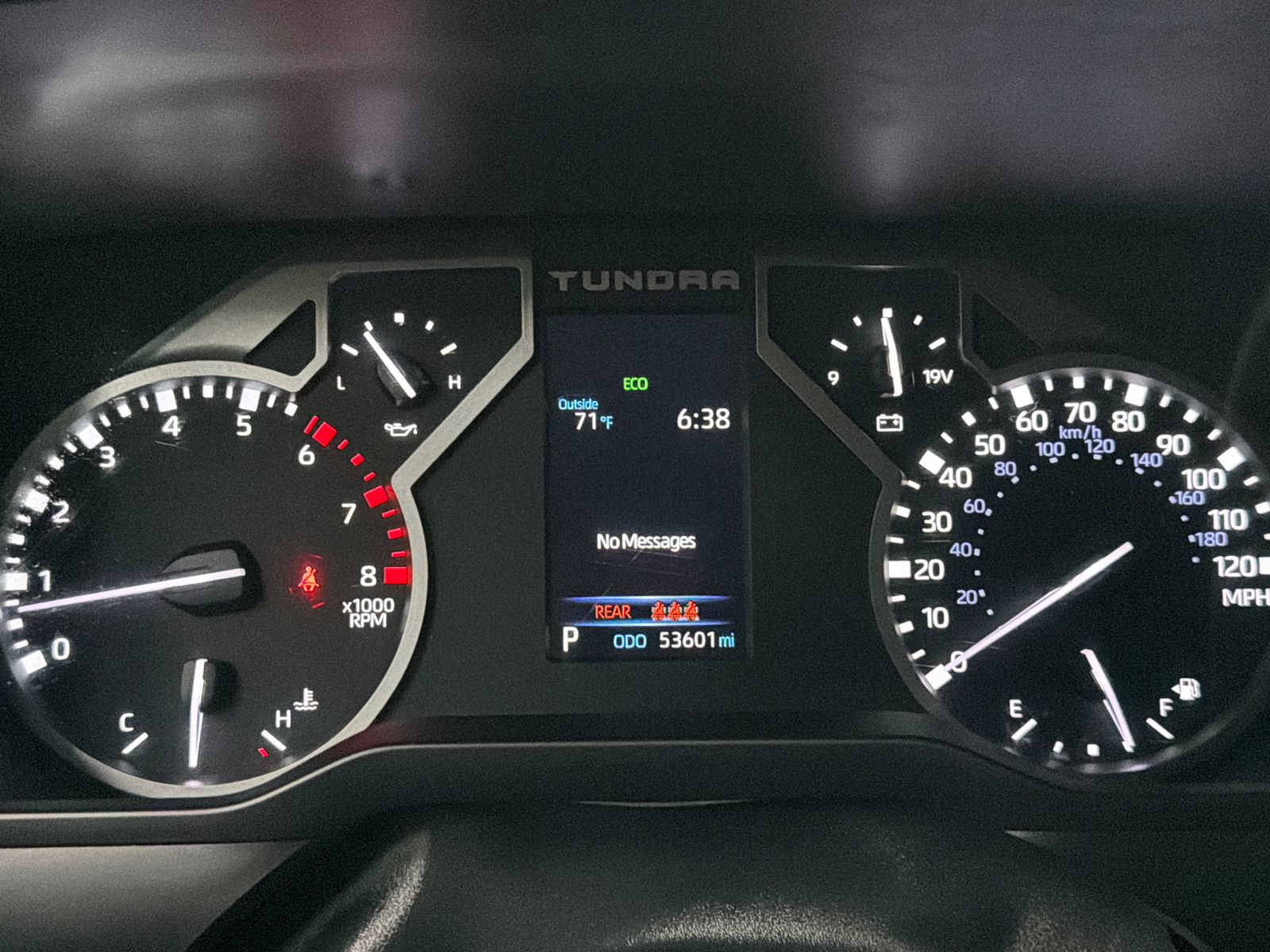 Used 2022 Toyota Tundra SR5 w/ SR5 Premium Package AWD/4WD image 23