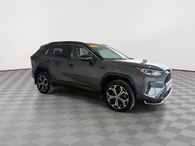 Used 2021 Toyota RAV4 XSE w/ Weather Package image 13