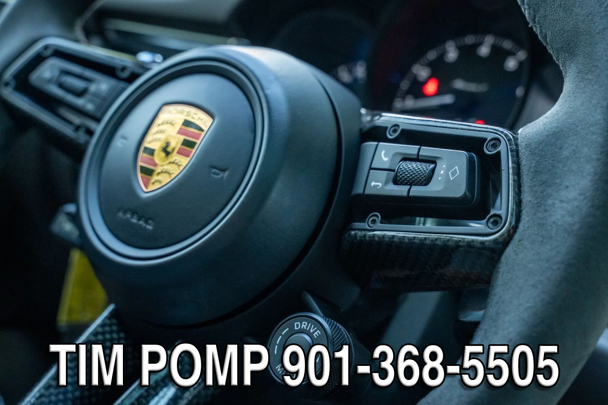 Used 2023 Porsche Macan Turbo w/ Premium Package AWD/4WD image 26