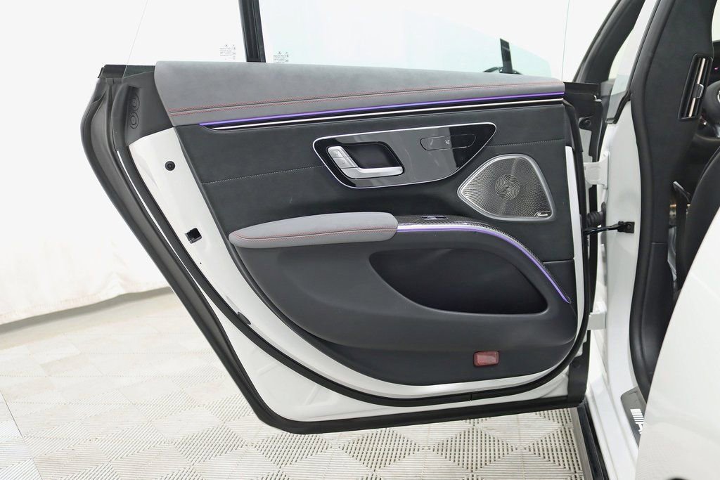 Used 2023 Mercedes-Benz EQS AMG 4MATIC image 34