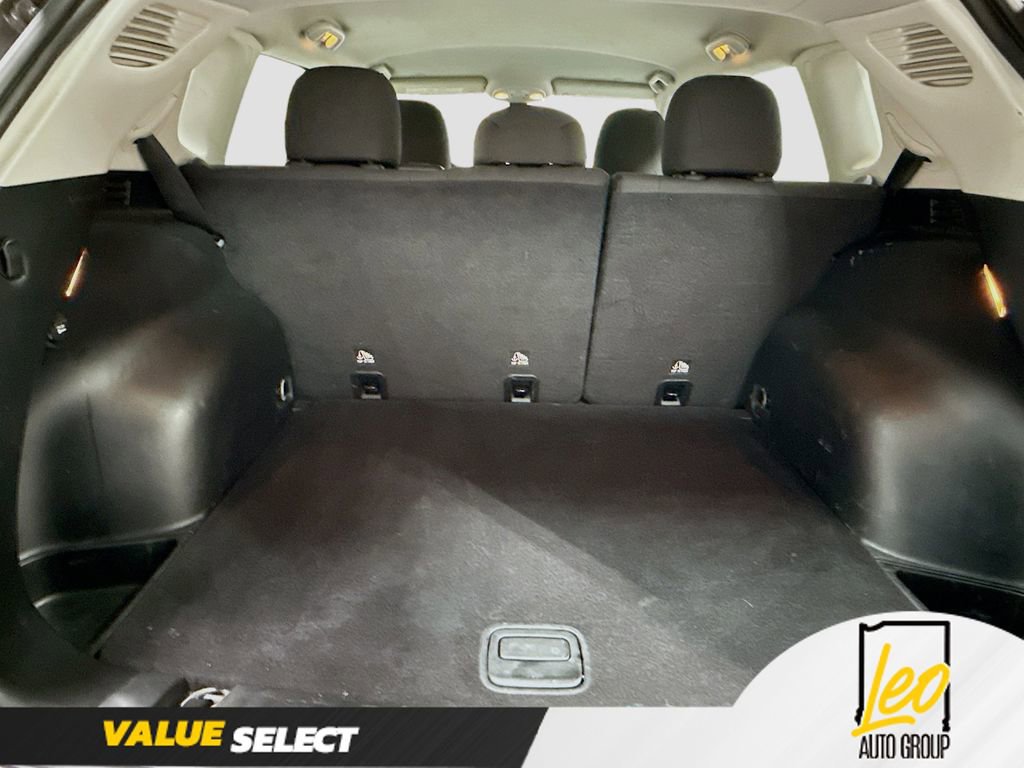 Used 2018 Jeep Compass Sport FWD image 24