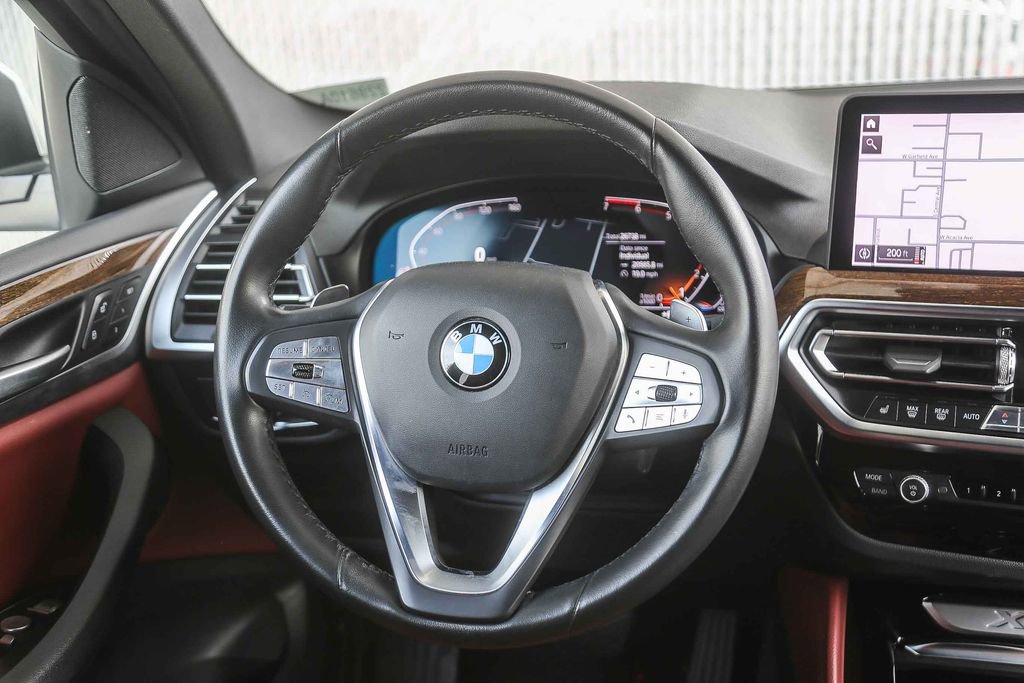 Used 2023 BMW X4 xDrive30i w/ Convenience Package AWD/4WD image 12